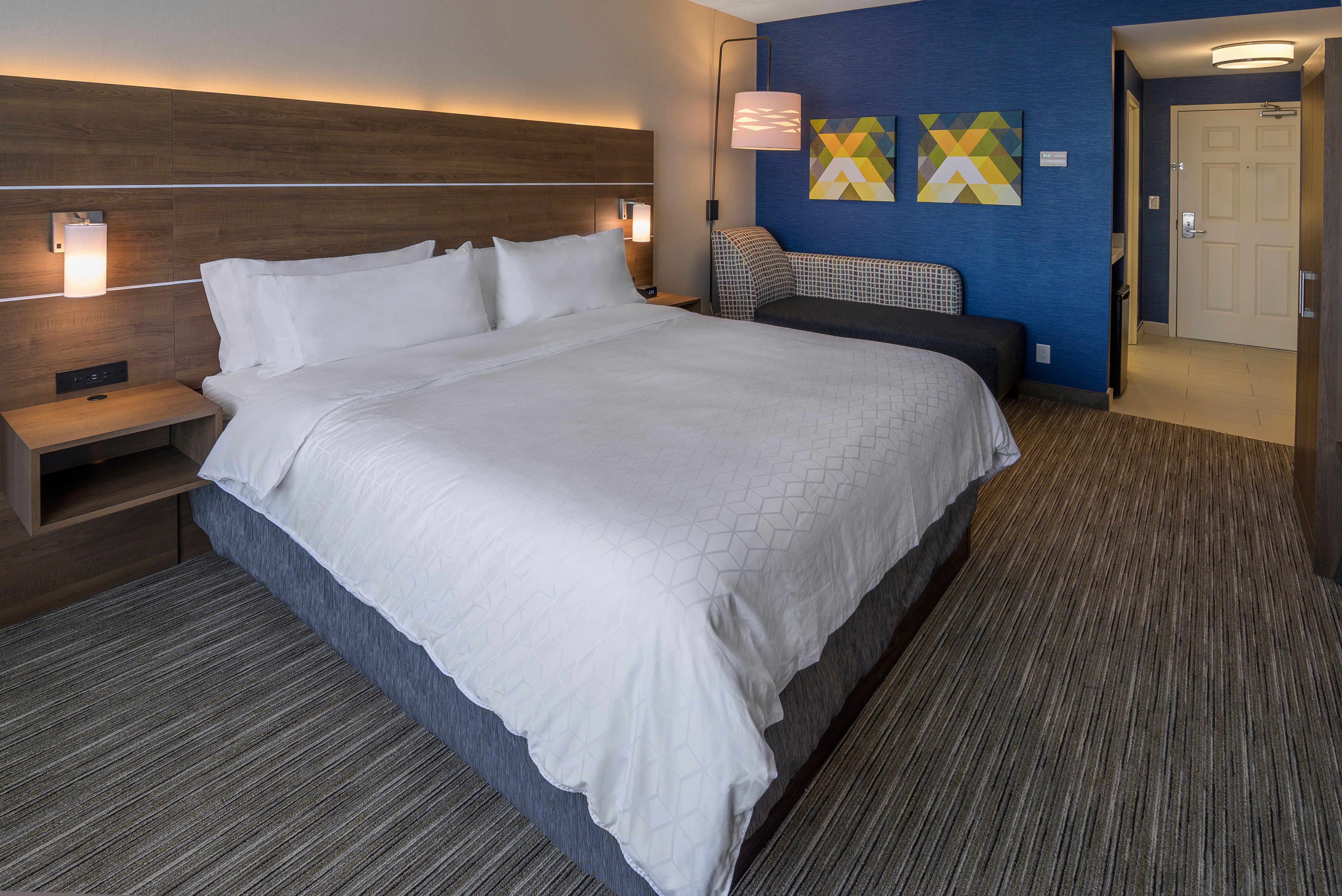 Holiday Inn Express Hotel & Suites North Bay By Ihg Exterior photo