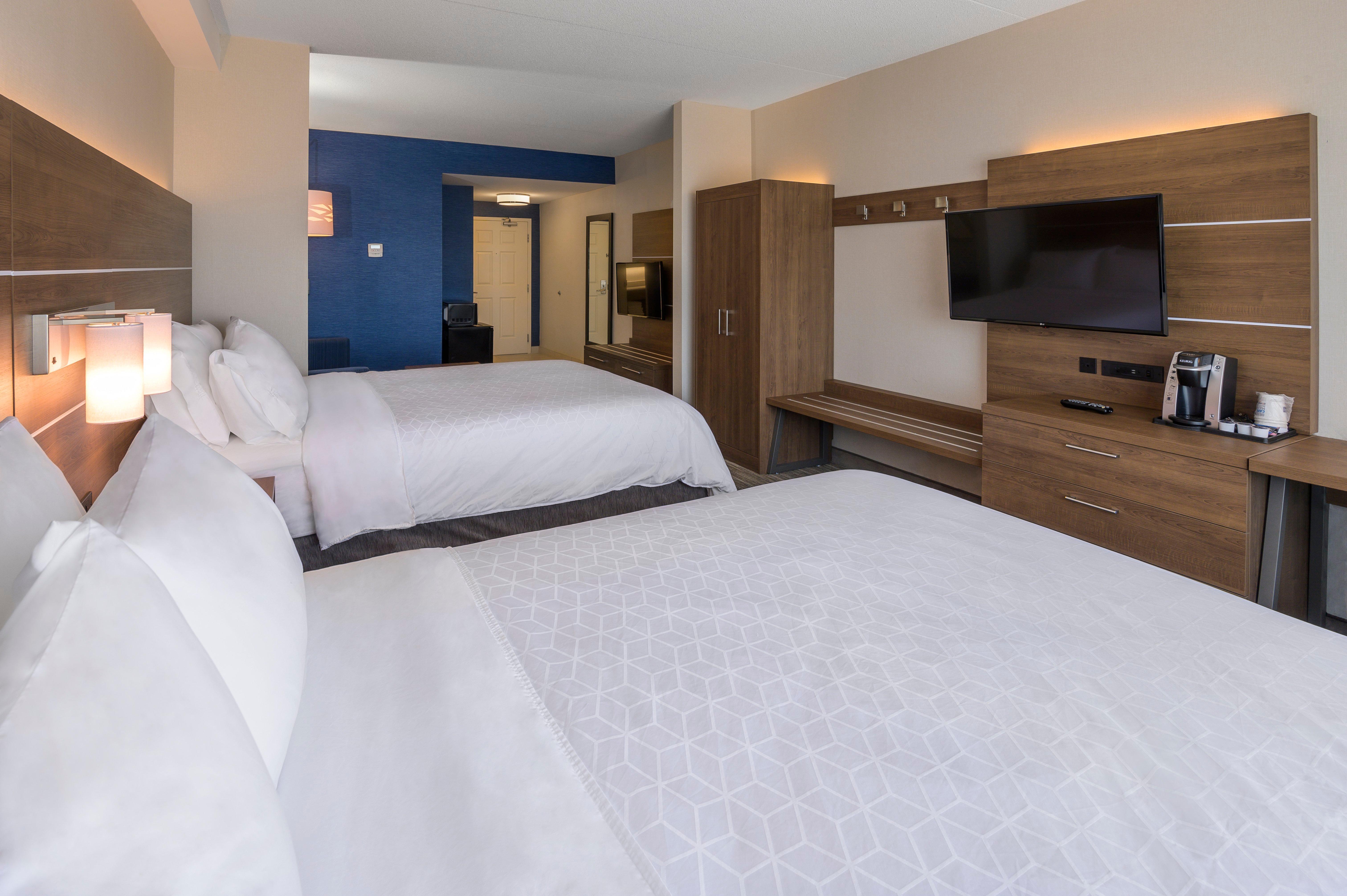 Holiday Inn Express Hotel & Suites North Bay By Ihg Exterior photo