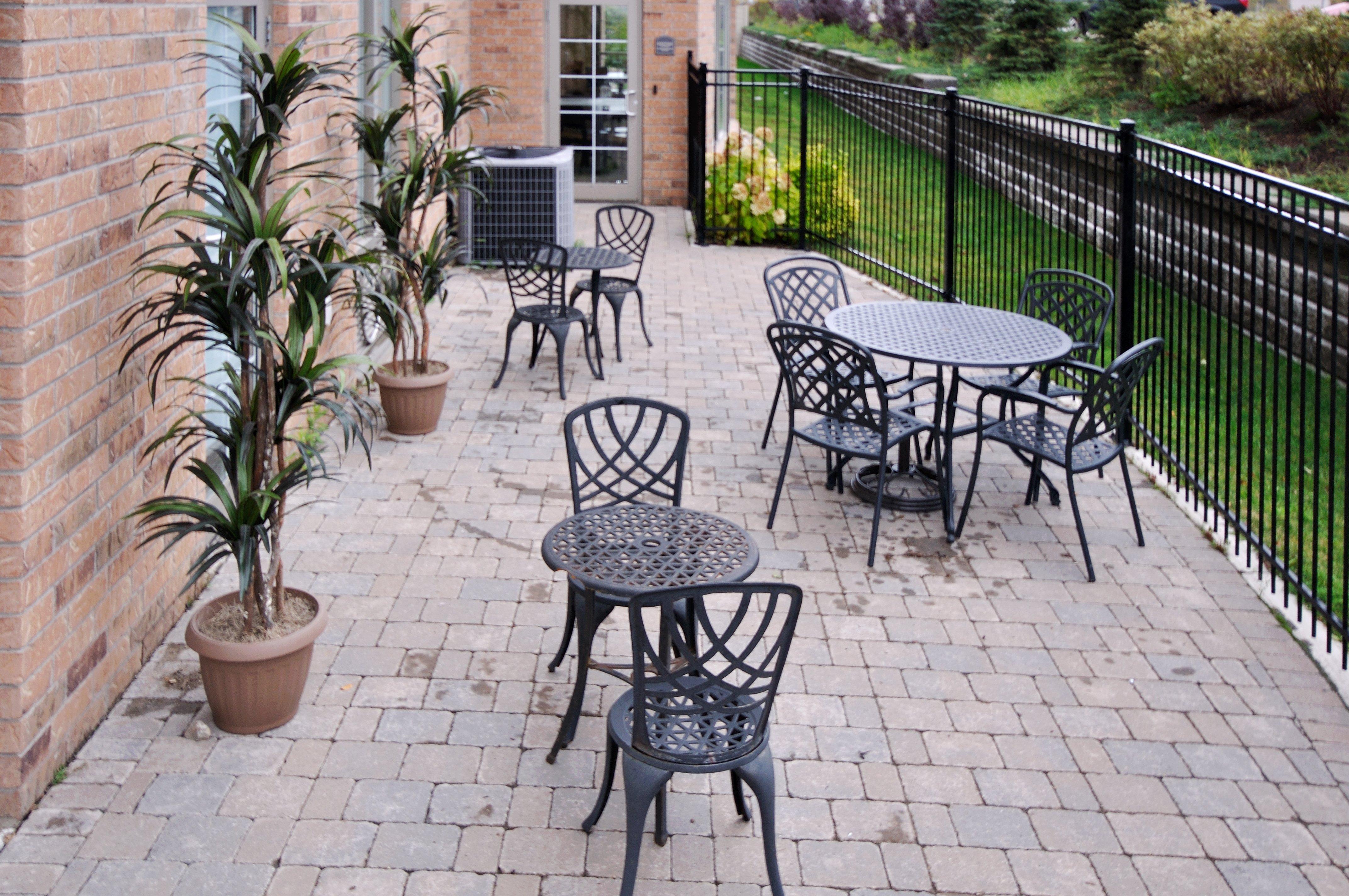 Holiday Inn Express Hotel & Suites North Bay By Ihg Exterior photo